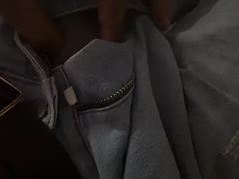 zeus 3241 online show from December 14, 2025, 9:31 pm