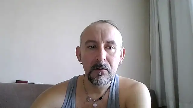 BuckWessle online show from November 15, 2025, 10:41 am