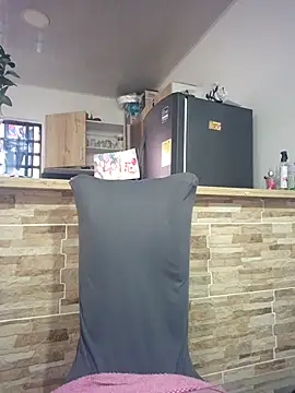 Snapshot of lady-rosse chatting on November 14, 2025, 3:26 pm lady-rosse online show from November 14, 2025, 3:26 pm