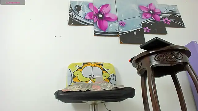 baiolethX online show from October 28, 2025, 10:09 pm