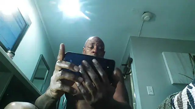 bobbiebone1xh online show from November 9, 2025, 1:15 pm