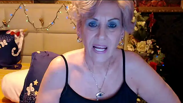 HappyWomanOn online show from February 12, 2025, 7:13 pm