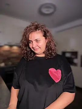 Snapshot of AnneKane chatting on November 10, 2025, 3:55 am AnneKane online show from November 10, 2025, 3:55 am