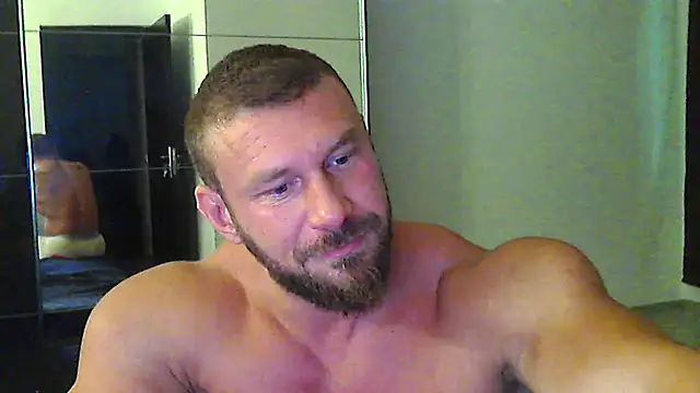Snapshot of muscularkevin chatting on July 12, 2026, 3:29 am muscularkevin online show from July 12, 2026, 3:29 am