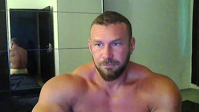 Snapshot of muscularkevin chatting on July 7, 2026, 3:31 am muscularkevin online show from July 7, 2026, 3:31 am
