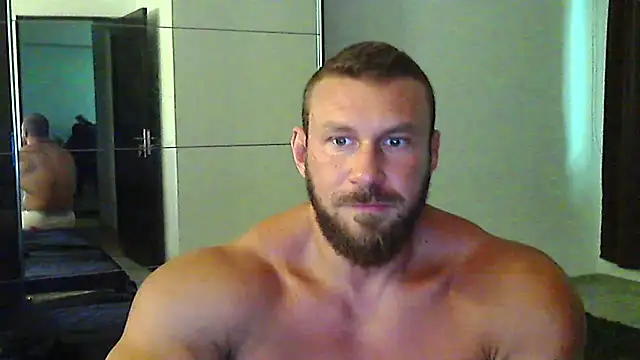 Snapshot of muscularkevin chatting on June 29, 2026, 1:22 pm muscularkevin online show from June 29, 2026, 1:22 pm