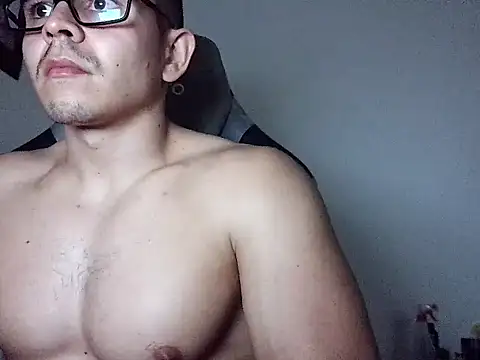 Snapshot of MILCARITAS3 chatting on February 23, 2026, 5:13 pm MILCARITAS3 online show from February 23, 2026, 5:13 pm