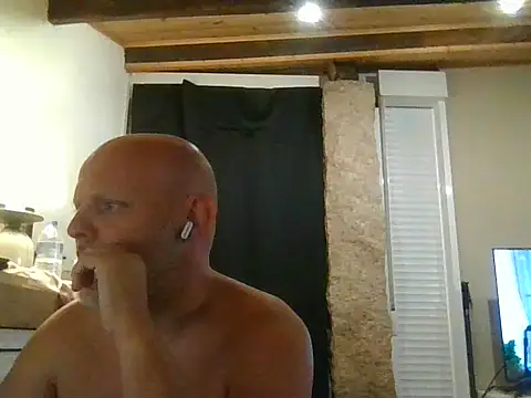 davigochi77bcn online show from September 9, 2025, 8:07 pm