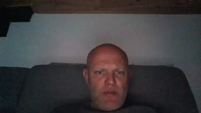 Snapshot of davigochi77bcn chatting on May 5, 2026, 9:29 pm davigochi77bcn online show from May 5, 2026, 9:29 pm