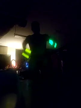 Hotredheadandtoungelasher online show from March 11, 2026, 10:42 am