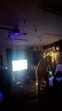 Snapshot of Hotredheadandtoungelasher chatting on December 1, 2025, 9:54 am Hotredheadandtoungelasher online show from December 1, 2025, 9:54 am