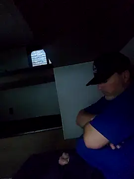 Snapshot of Hotredheadandtoungelasher chatting on November 8, 2025, 10:24 pm Hotredheadandtoungelasher online show from November 8, 2025, 10:24 pm