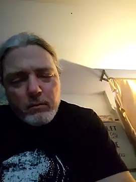 Snapshot of Hotredheadandtoungelasher chatting on November 6, 2025, 8:02 pm Hotredheadandtoungelasher online show from November 6, 2025, 8:02 pm