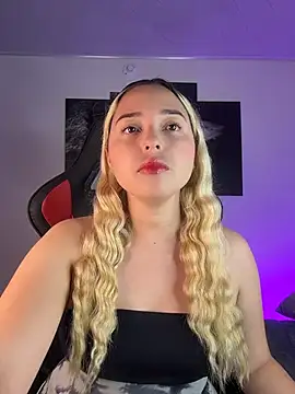 Irisweet  online show from October 19, 2025, 3:59 pm