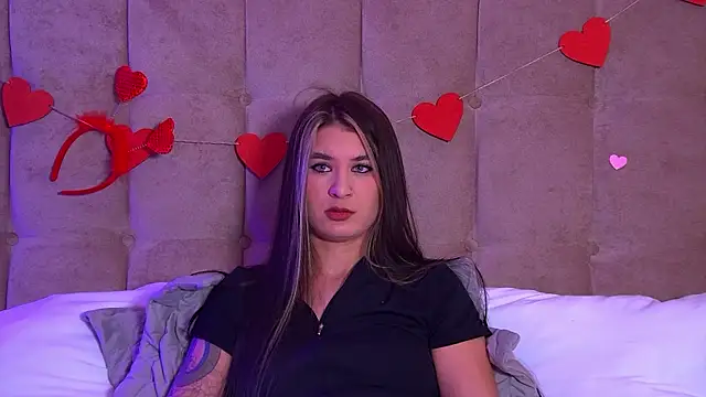 Snapshot of RachelSimpson chatting on February 17, 2025, 9:21 pm RachelSimpson online show from February 17, 2025, 9:21 pm