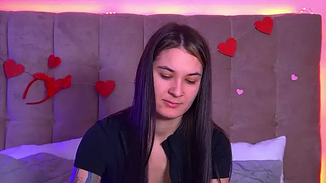 Snapshot of RachelSimpson chatting on February 17, 2025, 6:17 pm RachelSimpson online show from February 17, 2025, 6:17 pm