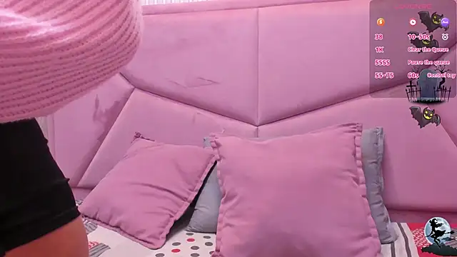 Snapshot of Sariitaa_ chatting on September 11, 2025, 3:34 pm Sariitaa online show from September 11, 2025, 3:34 pm