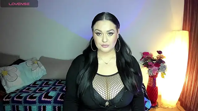 Snapshot of Laura_sinner chatting on March 18, 2025, 9:10 pm Laura sinner online show from March 18, 2025, 9:10 pm