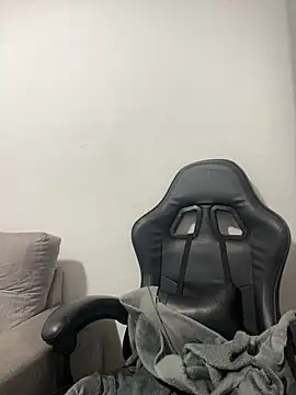 Kataliina online show from April 9, 2026, 2:57 am