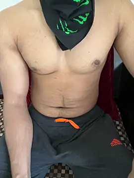 Snapshot of AmHunter04 chatting on March 20, 2025, 9:48 am AmHunter04 online show from March 20, 2025, 9:48 am