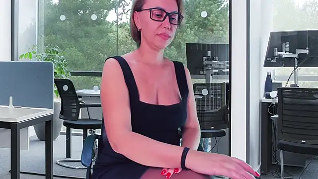 Snapshot of Pandora_Vibes chatting on December 2, 2025, 11:34 am Pandora Vibes online show from December 2, 2025, 11:34 am