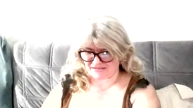 Diana 49 online show from March 30, 2026, 1:45 pm