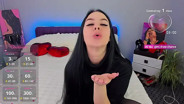 Snapshot of KeiraChoCo chatting on October 26, 2025, 8:53 pm KeiraChoCo online show from October 26, 2025, 8:53 pm