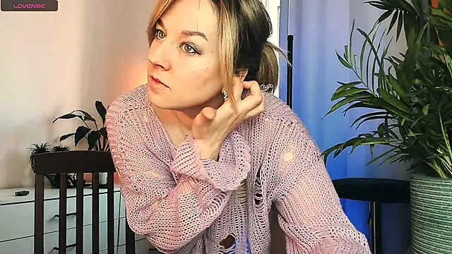 5 in one online show from April 11, 2026, 6:21 am