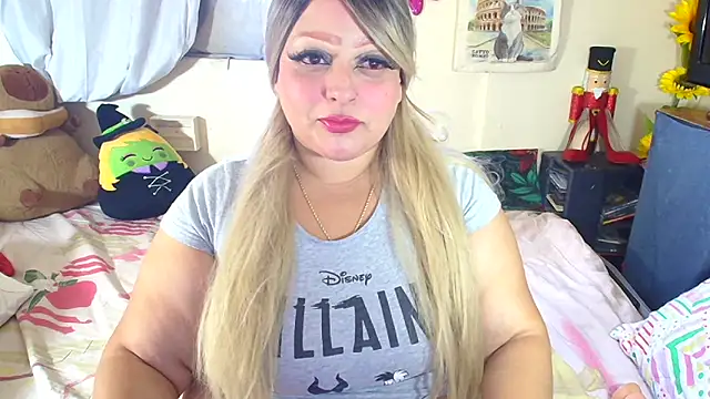 Snapshot of Queen_Anne chatting on November 7, 2025, 8:02 pm Queen Anne online show from November 7, 2025, 8:02 pm