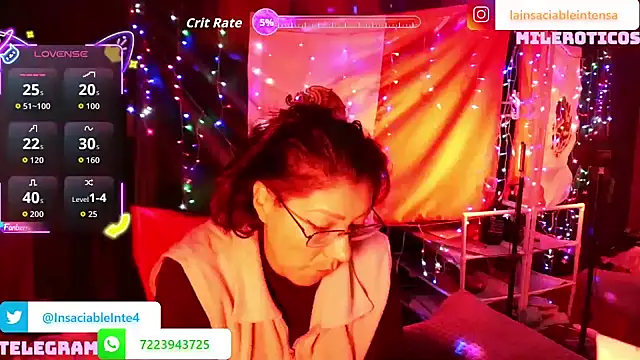 Snapshot of LaInsaciableIntensa chatting on November 7, 2025, 1:54 am LaInsaciableIntensa online show from November 7, 2025, 1:54 am