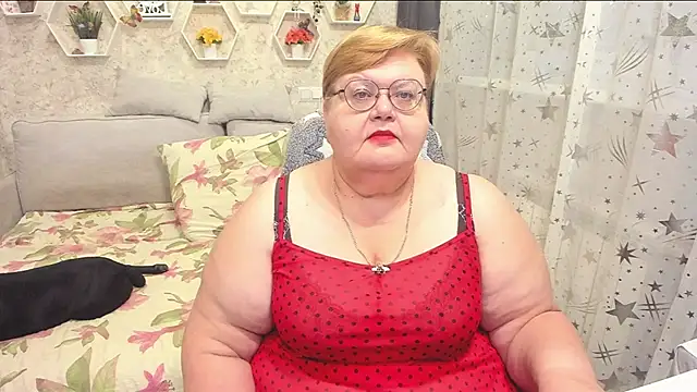  big love  online show from November 12, 2025, 8:12 pm