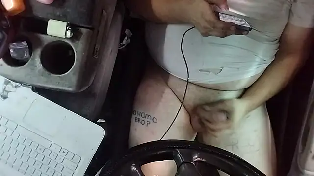 Snapshot of fuckineverett chatting on September 21, 2025, 6:57 pm fuckineverett online show from September 21, 2025, 6:57 pm