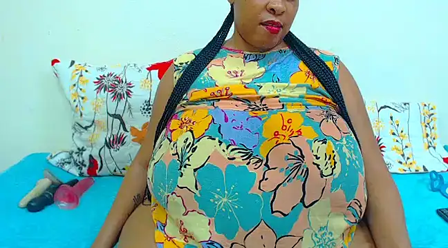 Snapshot of Ebonylovelyx chatting on February 28, 2025, 5:26 am Ebonylovelyx online show from February 28, 2025, 5:26 am