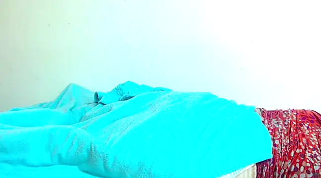 Snapshot of Ebonylovelyx chatting on January 2, 2025, 8:28 am Ebonylovelyx online show from January 2, 2025, 8:28 am