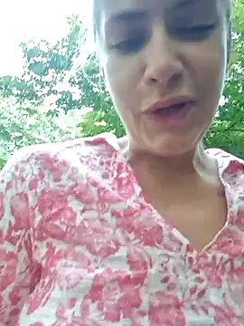 Snapshot of Keli_Jessi chatting on July 21, 2026, 3:46 pm Keli Jessi online show from July 21, 2026, 3:46 pm
