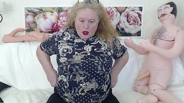 FlaviaSquirts online show from March 21, 2026, 8:15 am