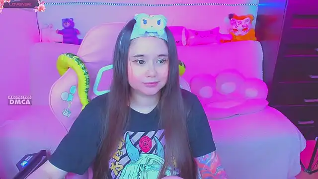 Snapshot of Lolisuccub chatting on February 6, 2025, 8:34 pm Lolisuccub online show from February 6, 2025, 8:34 pm