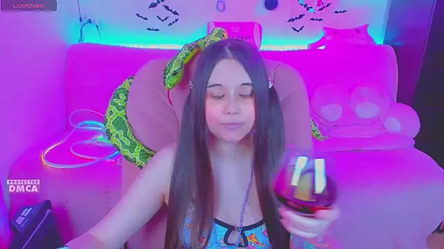 Lolisuccub online show from May 27, 2026, 5:09 pm