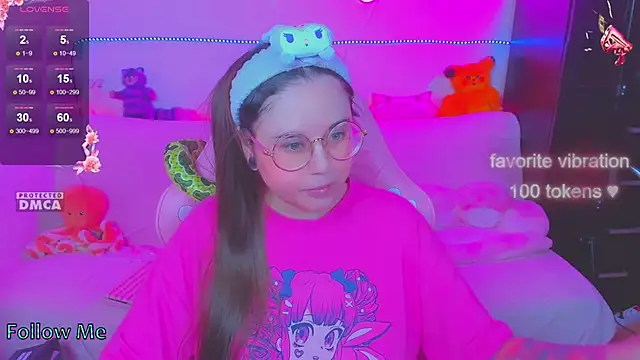 Snapshot of Lolisuccub chatting on March 15, 2025, 7:48 pm Lolisuccub online show from March 15, 2025, 7:48 pm