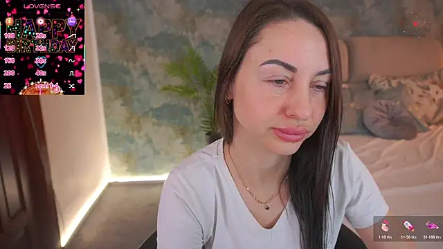 KristiiMax online show from April 5, 2026, 8:21 am