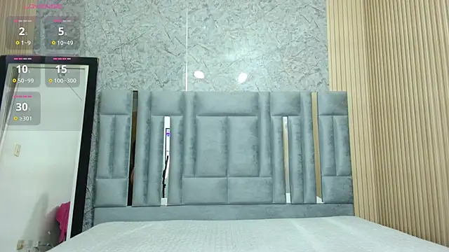 Snapshot of veronicaroose_ chatting on January 18, 2026, 12:19 pm veronicaroose online show from January 18, 2026, 12:19 pm