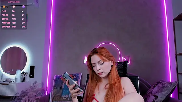 Snapshot of lika_lil chatting on September 30, 2025, 7:25 am lika lil online show from September 30, 2025, 7:25 am