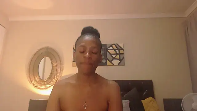 Creamyass22 online show from March 16, 2025, 5:07 pm