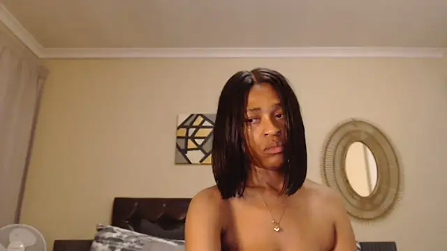 Creamyass22 online show from September 30, 2025, 5:52 pm