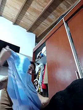 Snapshot of LunaZambrano chatting on January 8, 2026, 3:07 pm LunaZambrano online show from January 8, 2026, 3:07 pm