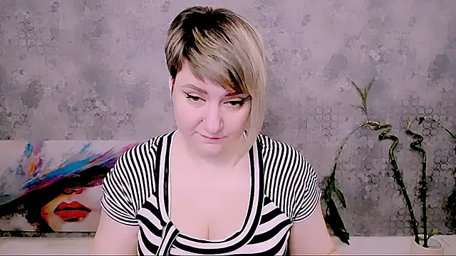 Djullia online show from March 8, 2026, 6:17 am