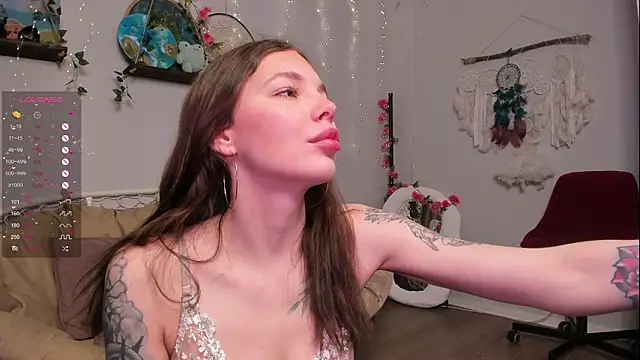 Kiralotus online show from February 7, 2026, 5:37 am