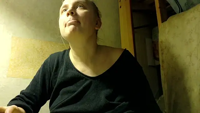 FrumCake online show from December 15, 2025, 3:01 am