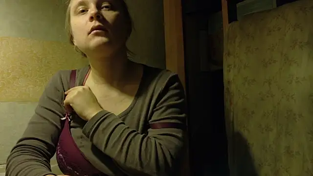 FrumCake online show from November 15, 2025, 10:47 pm