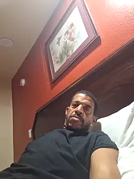 Snapshot of Fonzarelli chatting on October 24, 2025, 12:48 pm Fonzarelli online show from October 24, 2025, 12:48 pm